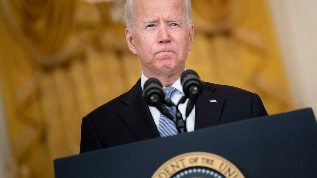 Joe Biden “defiende firmemente” la retirada de Estados Unidos de Afganistán