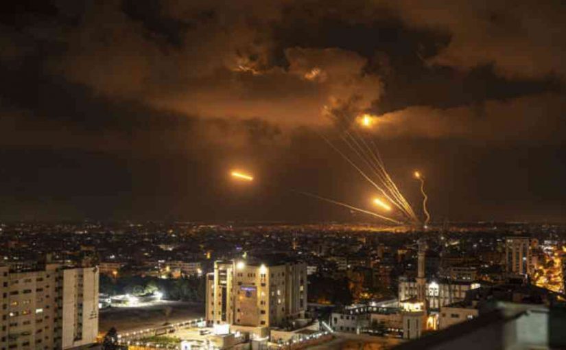 Más de 600 cohetes interceptados por Israel tras nuevos ataques